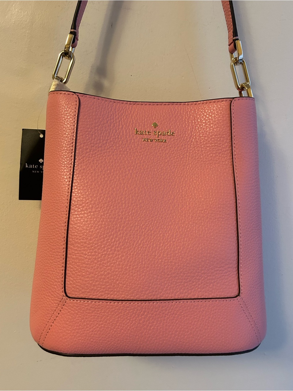 kate spade New York Lena Bucket Bag in Grapefruit Pebbled Leather